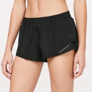 ISO LULULEMON HOTTY HOT SHORTS